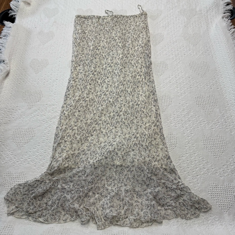 Newport News Fit and Flare Skirt with Ruffle (8) - Picture 4 of 6